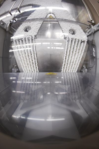 Materialeinfuhr bei der Verpackungsmaschine. (Bild: Phoenix Contact)