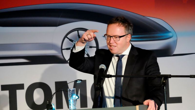 Prof. Dr. Mario Voigt (CDU) vom Landtag Thüringen versprach, für den Verbrenner zu kämpfen.  (Bild: Zietz - VCG)