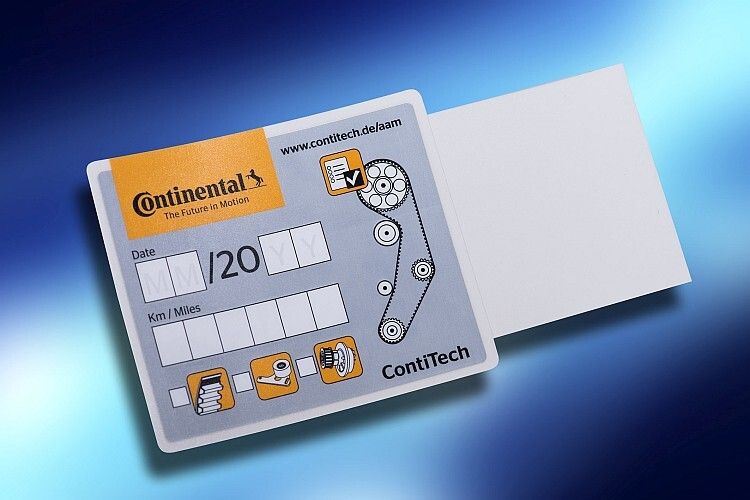 Abb. 15: Abschließend sollte der Zahnriemenwechsel mit einem Aufkleber dokumentiert werden. (Foto: Contitech)