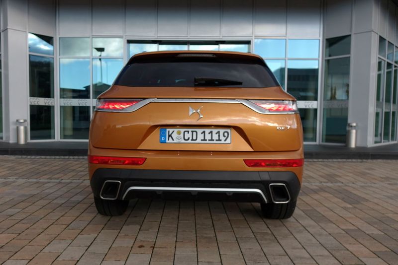 Der Zweiliter-Diesel mit 130 kW/180 PS überzeugt mit Laufruhe und sanfter Kraftentfaltung.  (Jens Scheiner/»Automobil Industrie«)