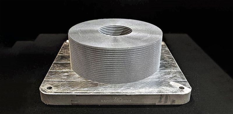 Structure lattice alumium  imprimée en 3D  comprenant deux millions d'éléments. (Sté Erpro & Sprint)