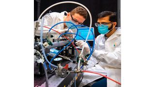 The compact laser-based sensor developed by Mhanna Mhanna (left) and Amir Farooq (right) can detect benzene at levels as low as 2 parts per billion. (Kaust)