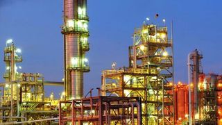 The ROGC complex is a core component of RIL’s most innovative and world-scale J3 project at its integrated Refinery-Petrochemicals complex at Jamnagar, Gujarat in India. (Deposit Photos)