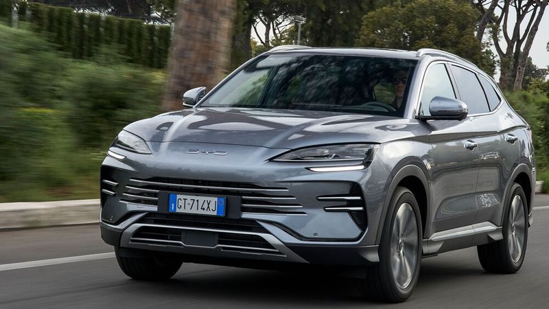 Platz eins der Plug-in-Hybride (PHEV) im Juli 2026: BYD Seal U mit 1.821 Neuzulassungen. (Bild: BYD)