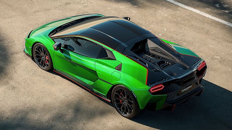 Abgespeckt: Beim „Alleggerita“-Paket wird an allen Ecken und Enden am Gewicht gespart. (Bild: Lamborghini)