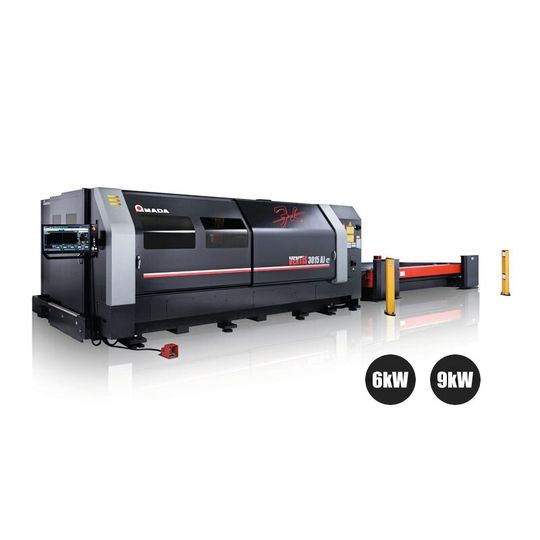 Die Faserlaserschneidmaschine Ventis-3015AJe mit integriertem Be- und Entladesystem sowie automatisierter Teilesortierung werde im Rahmen der Hausmesse im Live-Betrieb präsentiert.(Bild:  Amada)