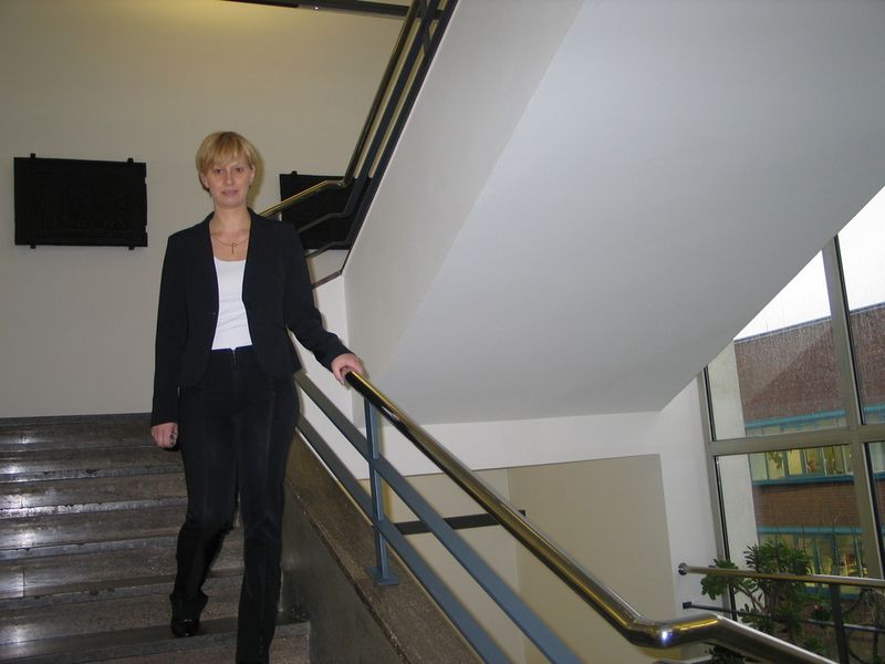 „Wir können der Stahlforschung durch den Einsatz neuer Methoden auch neue Impulse geben“, so MPIE-Direktorin Prof. Anke Pyzalla, die seit November 2005 am Institut ist. (Archiv: Vogel Business Media)