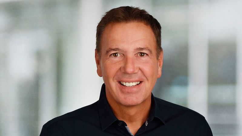 Stephan Heinecke, Director Used Cars bei Jaguar Land Rover Europe, verlässt das Unternehmen.