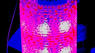 Photokatalytische Reaktionen mit sichtbarem Licht. (Bild: Burkhard König/ Universität Regensburg)