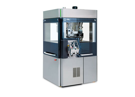 Mit der F20i bringt Fette Compacting die dritte Tablettenpresse der neuen i Serie auf den Markt. 