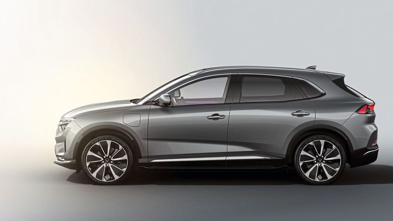 Mit dabei haben die Vietnamesen einerseits das Elektro-SUV VF E35, angesiedelt im D-Segment, ... (Bild: Vinfast)