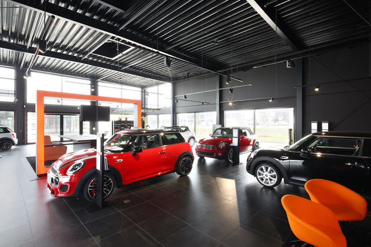 ... und über die Mini-Produktpalette informieren. (Foto: Becker-Tiemann)