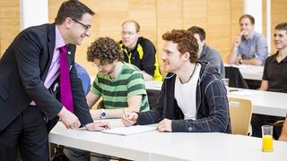 CADFEM_Academic_KeyVisual ()