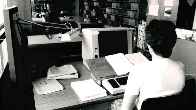 1976 wurden die Registrieraufgaben auf EDV-Systeme umgestellt. (Bild: KBA)