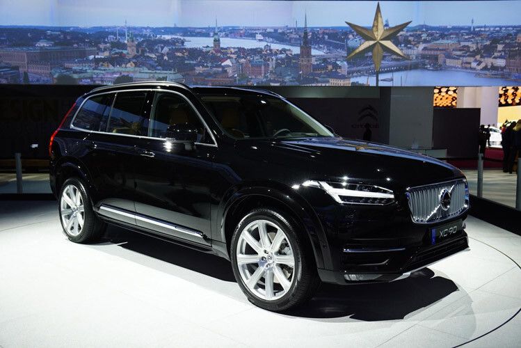 Der Volvo XC90 ist ab sofort für mindestens 53.400 Euro bestellbar. (Foto: Newspress)