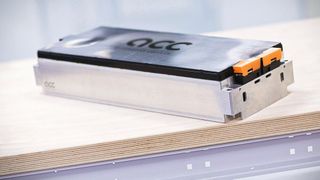 Batteriepacks sind das zentrale Element von Elektroautos. Die Fertigungskapazitäten sind ein zentrales Thema, derzeit kommt der Aufbau aber nicht richtig voran. (Bild: ACC)