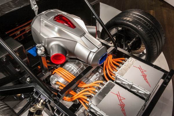 Der Turbinen-Generator als Range-Extender sorgt für mehr als 2000 km Reichweite. (Techrules)