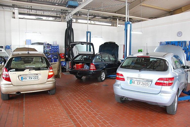 Die Regeln: nur Mercedes, älter als fünf Jahre und aus ausgelaufenen Baureihen. Gibt's ja genug. (Foto: Rosenow)