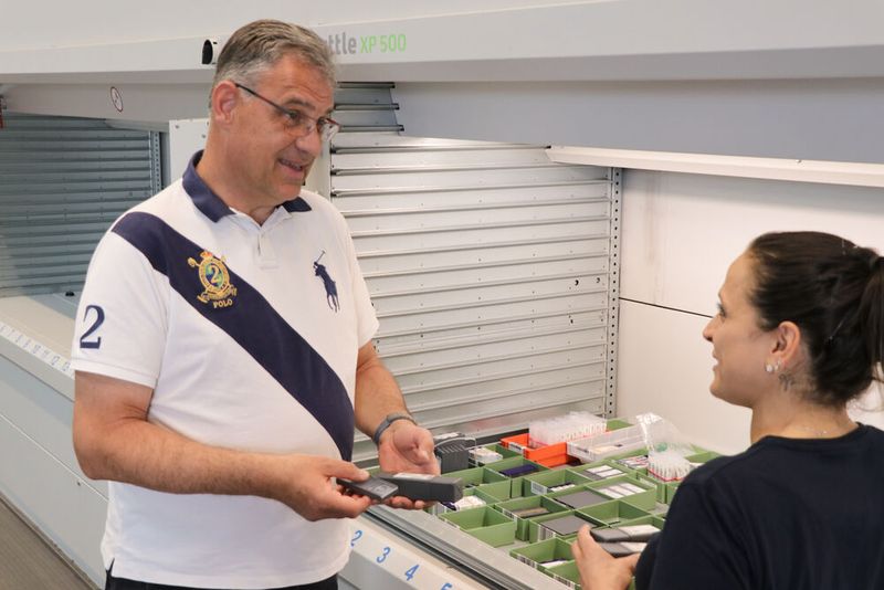 Caption: Bernd Ganter, Head of Logistics and Supply Chain at Simtek: “Increased environmental awareness in the industry ensures that such changes are seen as necessary progress - without having to compromise on quality or functionality.”  (Source: Simtek)