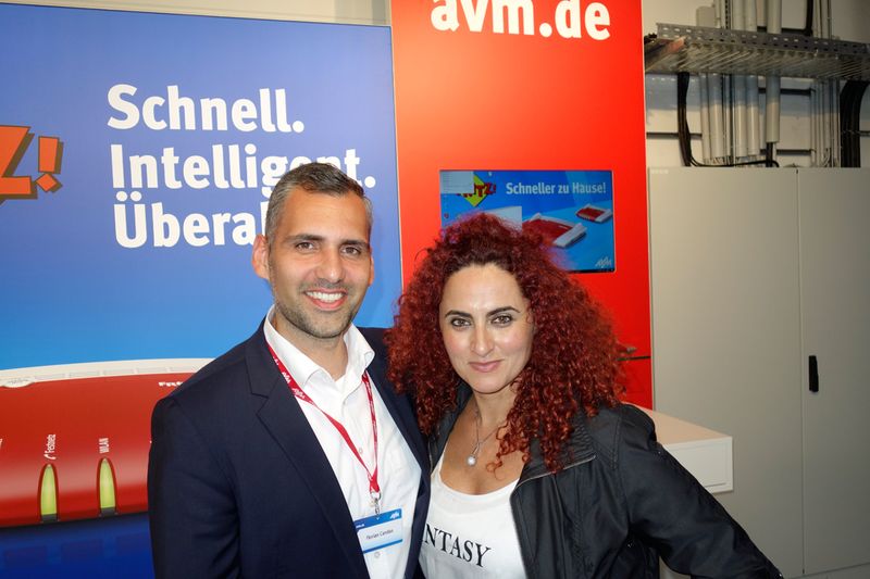 Florian Candas, AVM, mit Besa Agaj, IT-BUSINESS. (Bild: IT-BUSINESS)