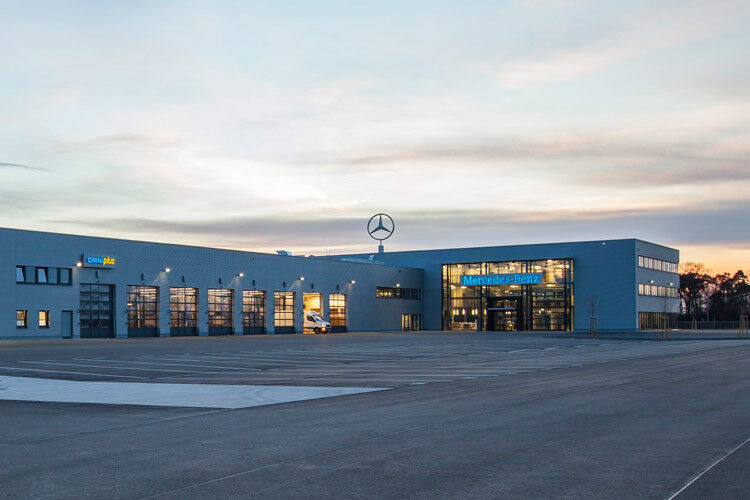 In dem 43.500 Quadratmeter großen Betrieb arbeiten 110 Angestellte. (Foto: Daimler)