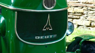 Deutz, eigentlich bekannt für seine Motoren und Landmaschinen, überlegt derzeit, ob sich nicht auch der Einstieg in die Rüstungstechnik lohnt, sowie ein Vorstoß in Sachen dezentrale Stromversorgung ... (Bild: Deutz)