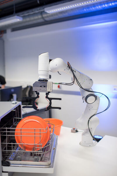 Die Roboterfabrik bietet einzigartigen Raum für Innovationen von der Schule bis zum Studienabschluss. (Daniel Vogl)