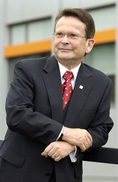 Dieter Schaudel, CTO und CIO bei Endress+Hauser, wurde nach 26 Jahren Unternehmenszugehörigkeit in den Ruhestand verabschiedet. (Archiv: Vogel Business Media)