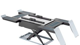 Consul bringt pneumatische Hebebühnen für Karosserie- und Lackbetriebe auf den Markt. (Consul)