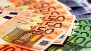 Die geplante Neuregelung durch „Basel IV“ zur Eigenkapitalhinterlegung von Banken wird vor allem kleineren Betrieben den Zugang zu Krediten erschweren.  (Bild: gemeinfrei)