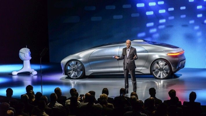 Der Mercedes-Benz F 015 Luxury in Motion: Vorbote einer Mobilitätsrevolution  (Mercedes-Benz)