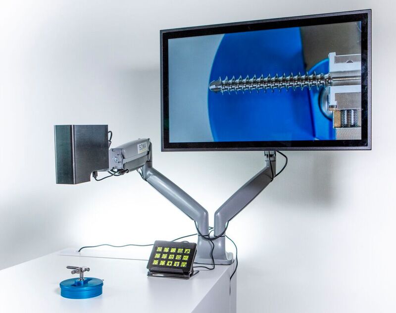 L'Isoma LIVEscope facilite l'inspection et le contrôle de micropièces.