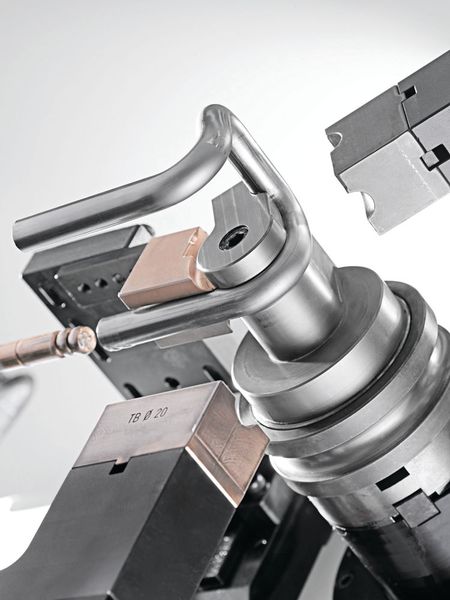 Kleine Losgrößen, effiziente Fertigung und viel mehr Daten als bisher: Die Rohrbearbeiter müssen sich auf ganz neue Zeiten einstellen. (Bild: BLM)