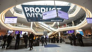 Weniger Besucher, aber hohe Qualität der Gespräche: Die Fachmesse SPS überzeugt auch in der 30. Ausgabe die Automatisierungsbranche. (Mesago / Malte Kirchner)