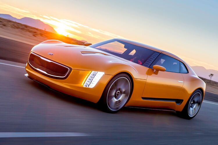 ... und der GT4 Stinger 2014.  (Bild: Kia)