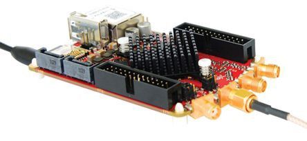 Red Pitaya: Seitenansicht (Bild: Red Pitaya)