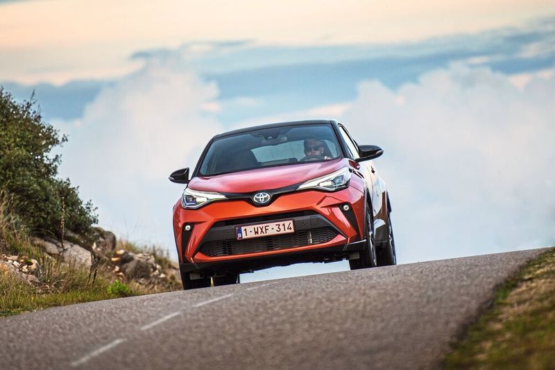 Die größte Neuerung gibt es beim C-HR allerdings unter dem Blech. (Toyota)