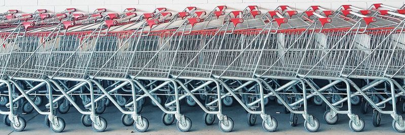 Einkaufswägen müssen im E-Commerce nicht geschoben werden. Dafür gibt es viele andere Punkte zu beachten. In diesem Guide erfahren Sie alles Wichtige über den Online Handel. Einkaufswägen müssen im E-Commerce nicht geschoben werden. Dafür gibt es viele andere Punkte zu beachten. In diesem Guide erfahren Sie alles Wichtige über den Online Handel.