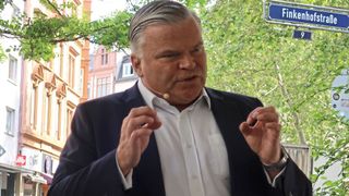 Der ehemalige LEVC-Vorstandschef Jörg Hofmann will nun die Streetscooter-Mutter B-On voranbringen. (Bild: Grimm – »kfz-betrieb«)