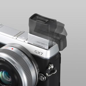 Ein Highlight der Lumix-GX7-Ausstattung ist der neue integrierte, um 90 Grad nach oben schwenkbare Live-View-Sucher (LVF) mit einer Auflösung von 2,76 Millionen Pixel.