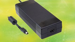 Stromversorgungsgeräte der Typfamilie GSM220B von Mean Weal vertreibt Emtron.  (Bild: Emtron)