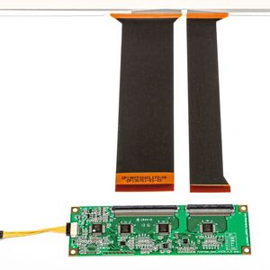 Projiziert-kapazitiver Touchsensor mit Anschlussfahne (jeweils für horizontale und vertikale Leiterzüge), Controller und Anschlusskabel.(Bild:  Gett)
