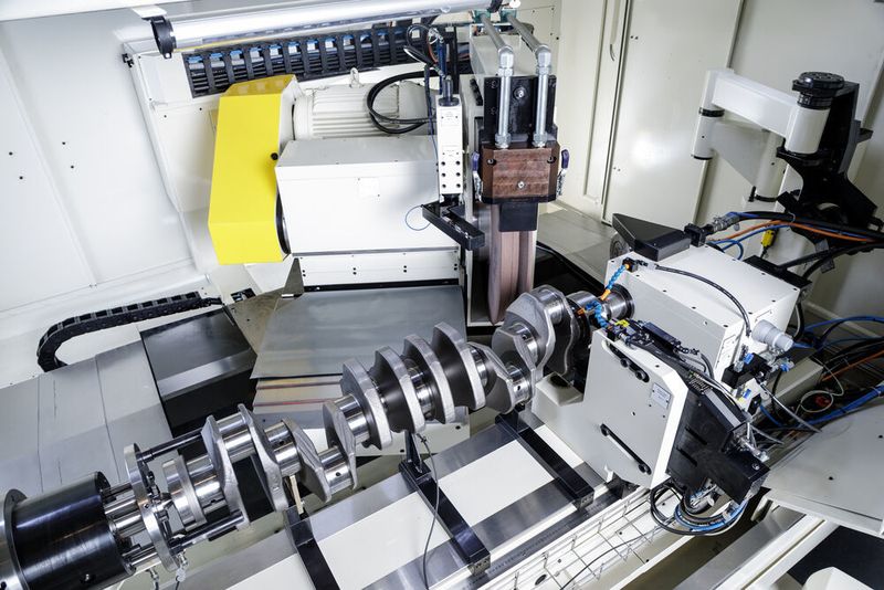 Die Thyssenkrupp Crankshaft Company in Danville, USA setzt die Korundschleifmaschine Zema Numerika GH 1500 schon ein, und zwar im 3-Schicht-Betrieb an allen sieben Wochentagen. (Junker Group)