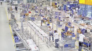 de-2020-06-901-produktionshalle (Quelle: Robotunits)