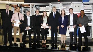 FLG Prämierung Gnadenthal 2012: v. l. Mario Kacalla (Ausbilder bei LKH), Tolgahan Bilen, Eduard Huwa, Hannes Hermann, Tamara Weber, Friedhelm Loh (Firmeninhaber), Valentina Herb, Marcel Valentin und Dawit Selemon. (Friedhelm Loh Group)