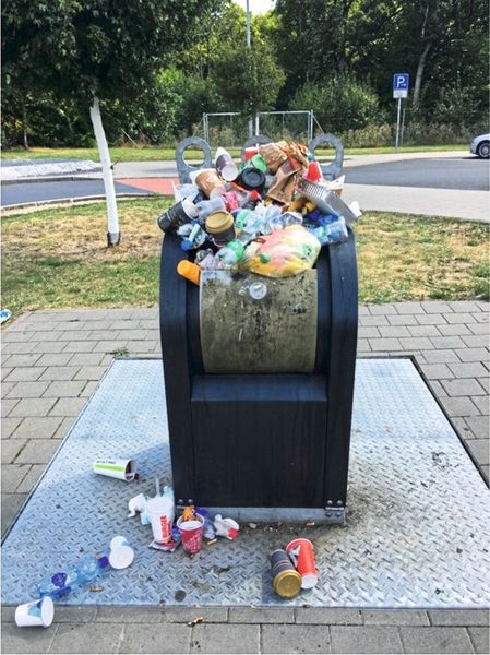 Les suisses utilisent 1,6 milliard de bouteilles en PET par année ! (Source : PICC)