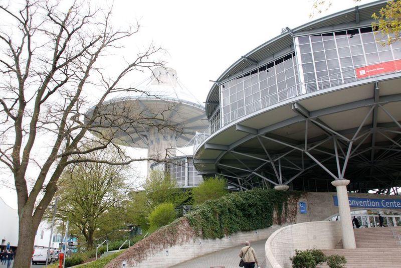 Bis zum 29. April können sich Besucher der Hannover Messe 2016 über die Entwicklungen der integrierten Industrie informieren. Zu der Industriemesse haben sich mehr als 5200 Aussteller aus 75 Ländern angemeldet. (Bild: konstruktionspraxis)