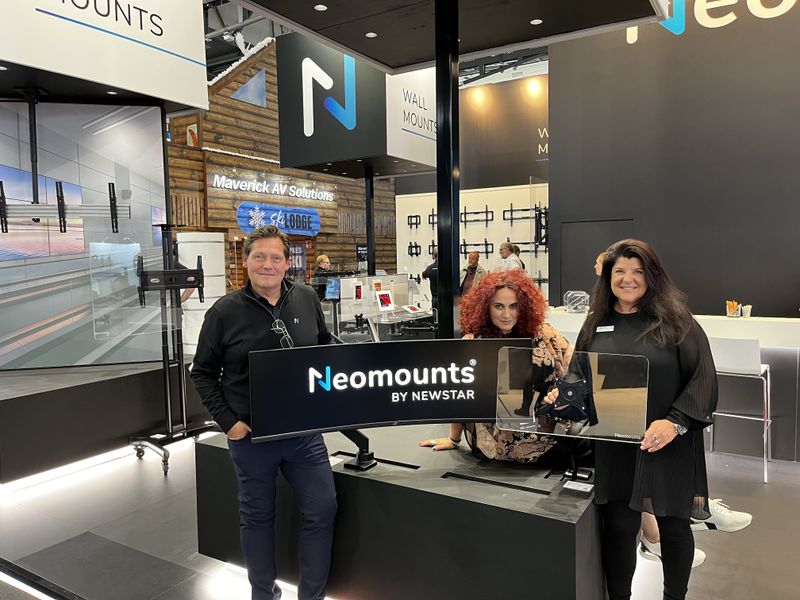 Monitorhalterung für jegliche Größe gibt es bei Ingo Schneider und Katja Schraml (Neomounts). (IT-BUSINESS)