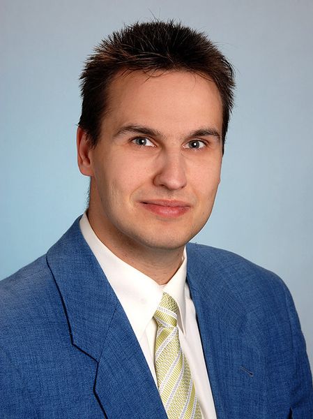 „Der Vorteil ist, dass unsere Messanlagen online und in Echtzeit die Absolutdicke und die Abweichung vom Dickensollwert generieren“, so Gerald Schöppner, Leiter Software-Entwicklung bei Thermo Fisher Scientific. (Bild: Thermo Fisher Scientific)