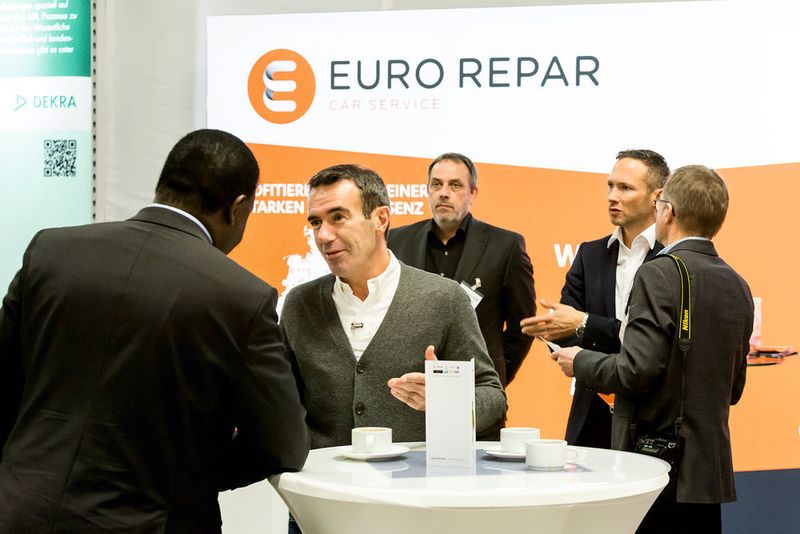 Die Peugeot Citroën Deutschland GmbH sucht Partner für ihr Werkstattkonzept „Euro Repar“. Informationen dazu erhielten die Teilnehmer der Autoservicetage. Gesucht werden Inhaber von freien Werkstätten, die vom Know-how des PSA-Konzerns profitieren wollen. (Stefan Bausewein)